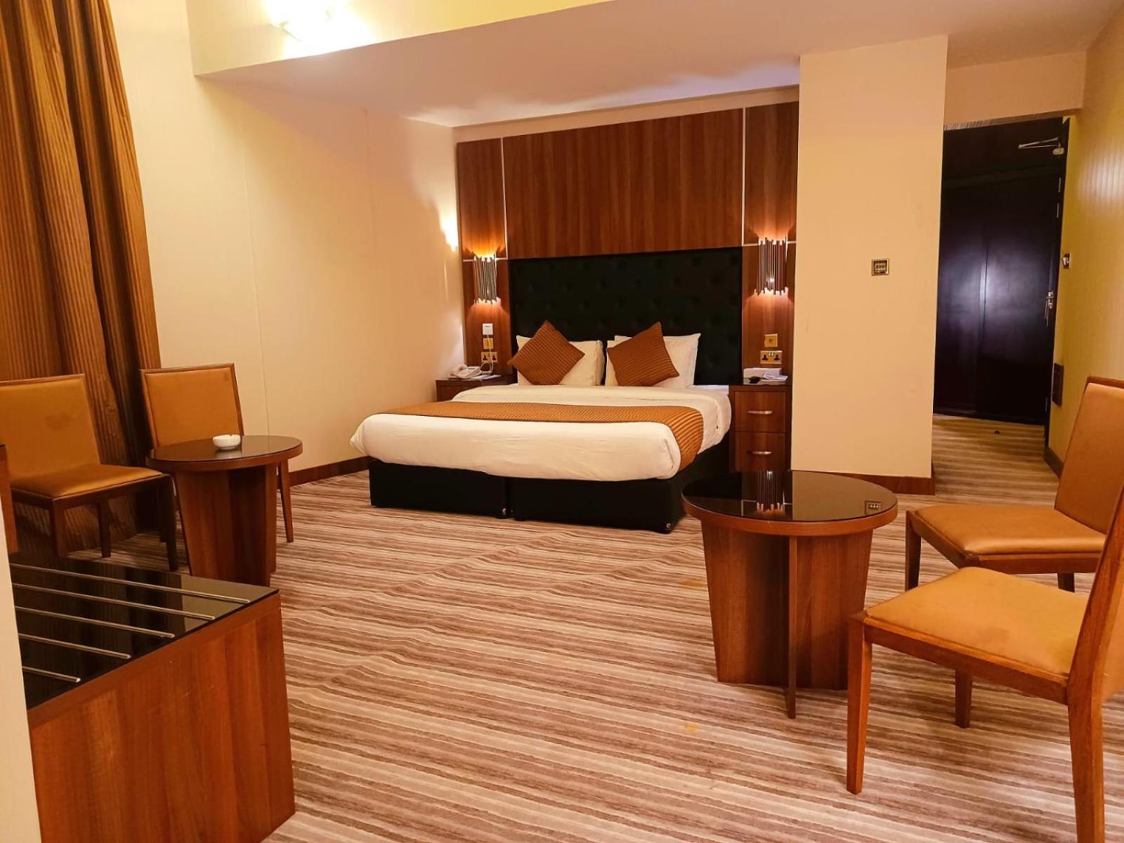 Royal Qatar Hotel Doha Buitenkant foto