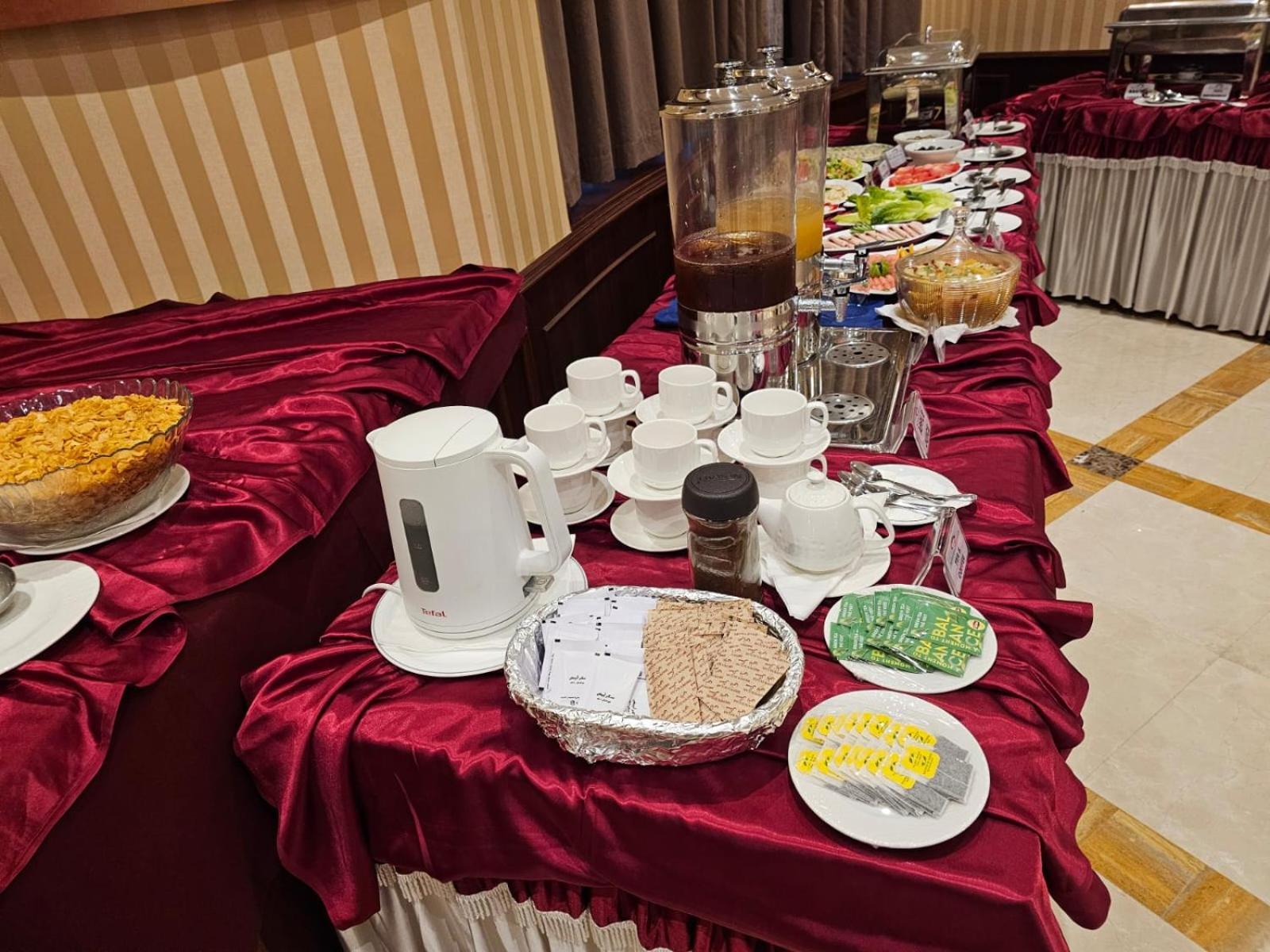 Royal Qatar Hotel Doha Buitenkant foto